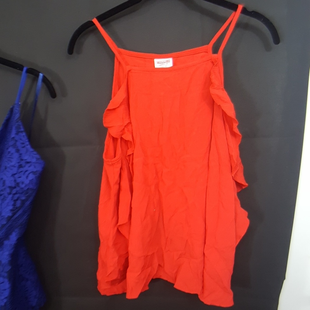 Medium top bundle- NWOT - Picture 2 of 8